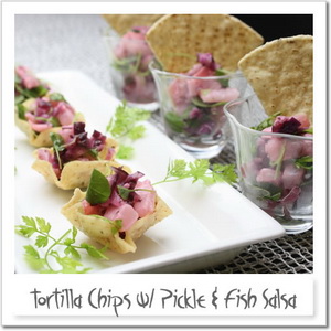 しば漬けと白身魚のサルサ、トルティーヤチップスと共に